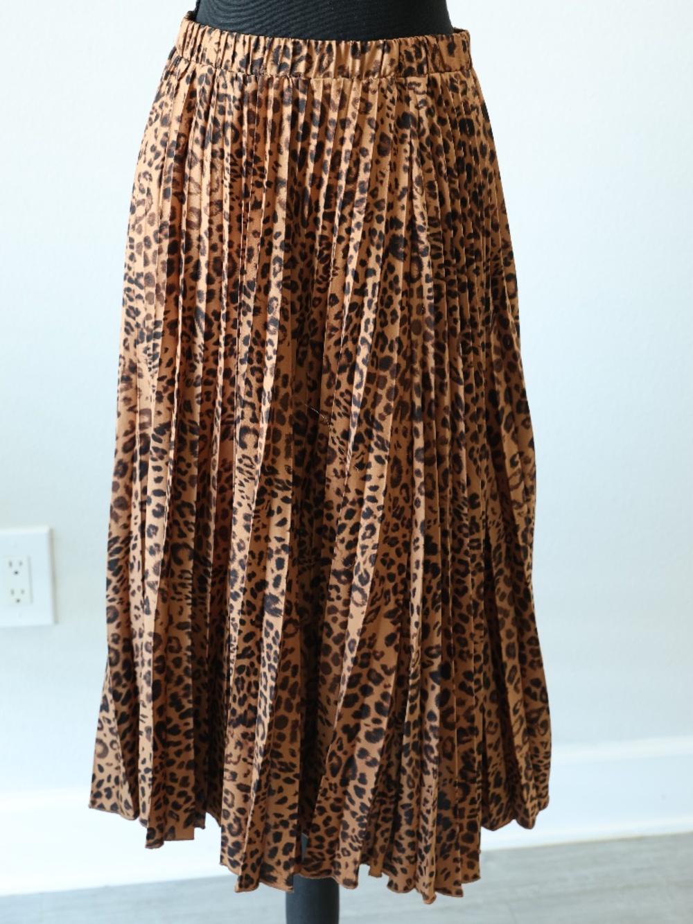Leopard print maxi skirt